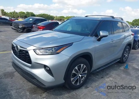 2022 Toyota Highlander Xle from USA, damaged, VIN 5TDGZRAH4NS108963
